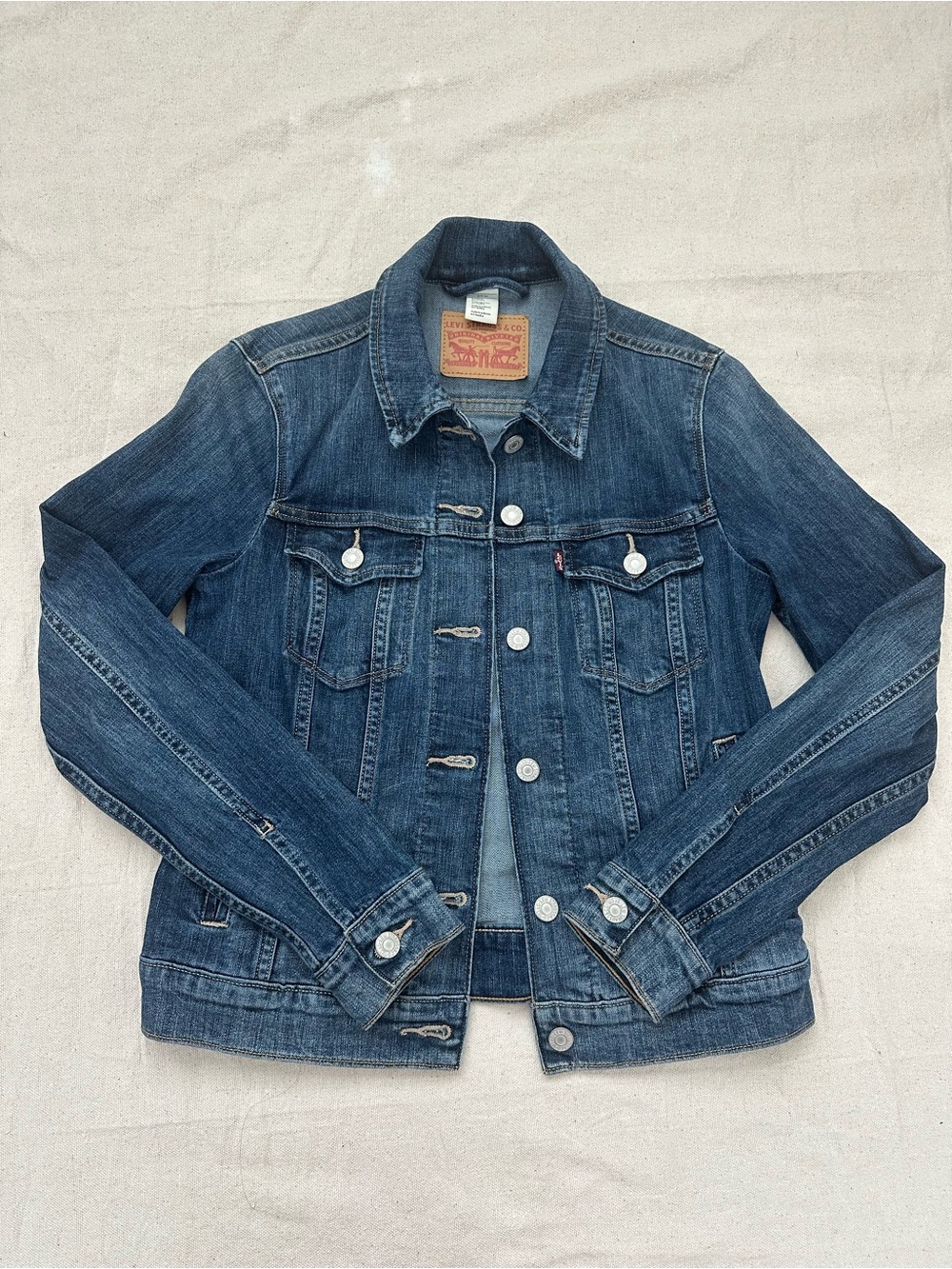 ⁠Levi's Classic Original Trucker Denim Jacket Medium Wash Blue - Size Small⁠